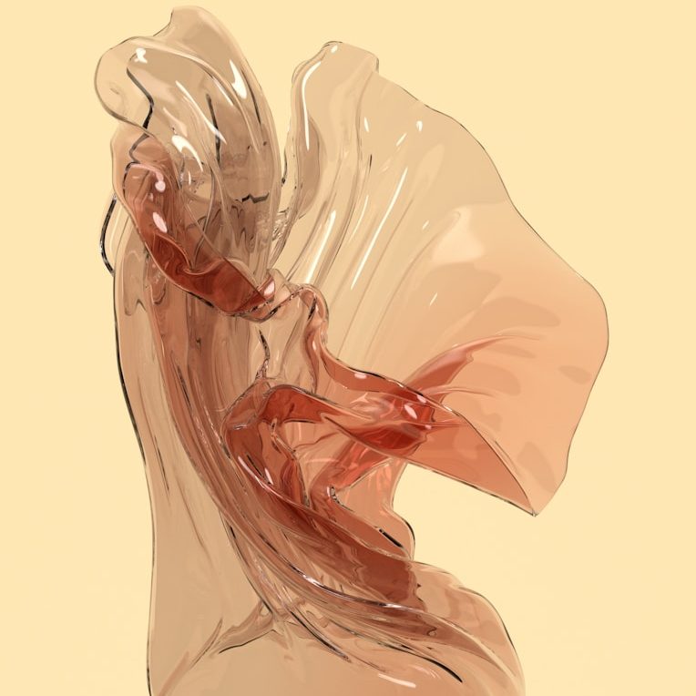 Escultura abstracta en tonos claros que sugiere una forma humana. Belleza y estética funcional.